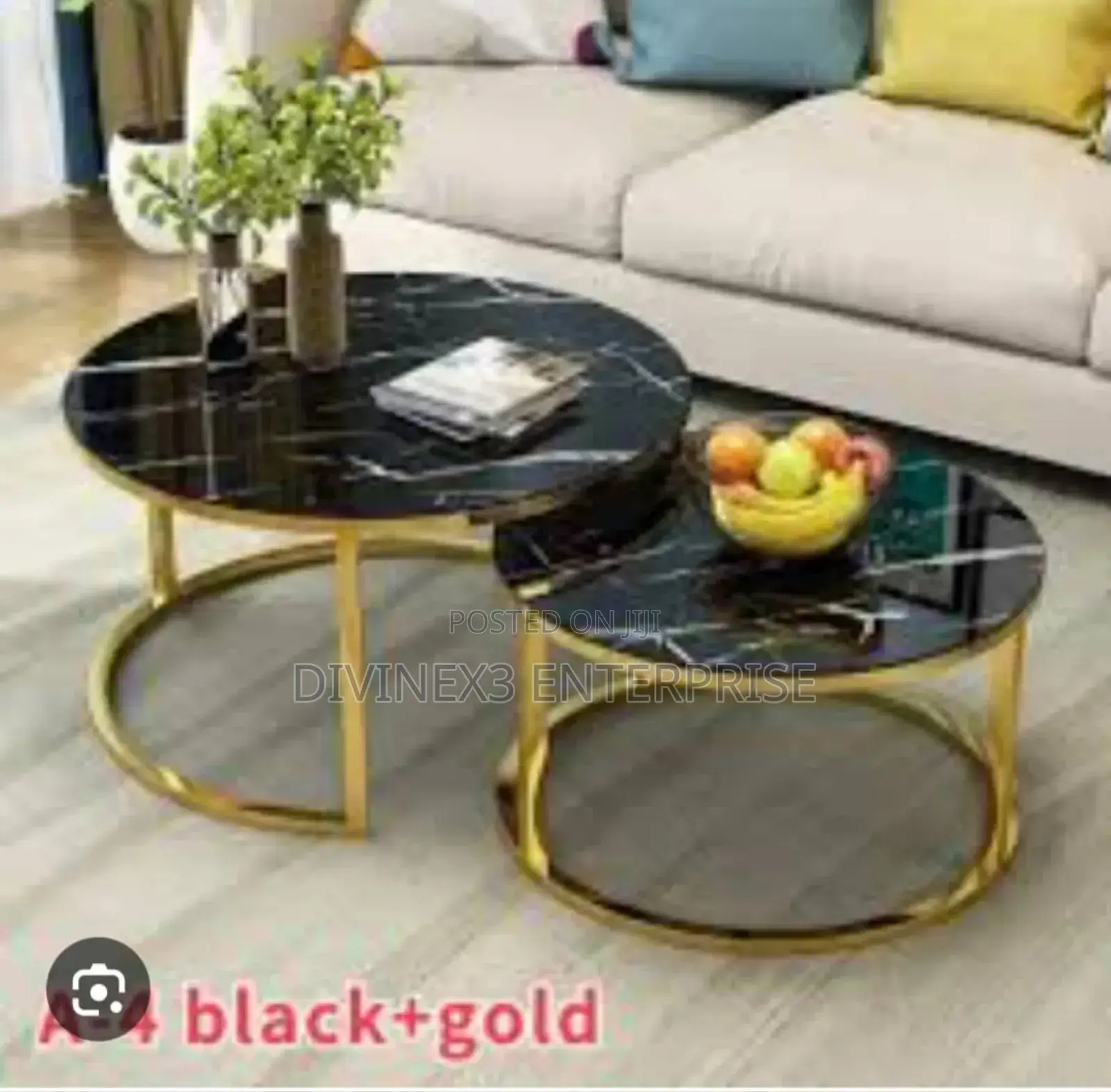 Set of Two Round Nesting Coffee Tables