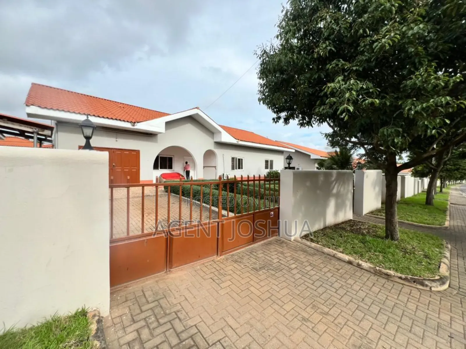 4bdrm House in Regimanuel Estate for rent