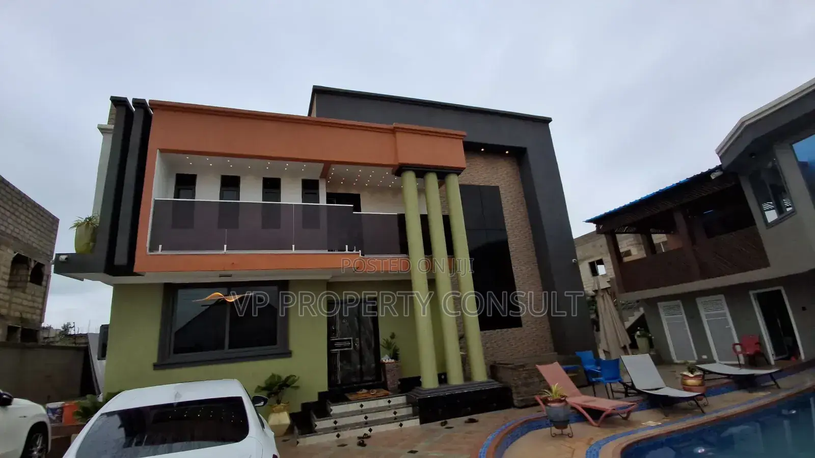 Furnished 6bdrm House in Kumasi Metropolitan for sale