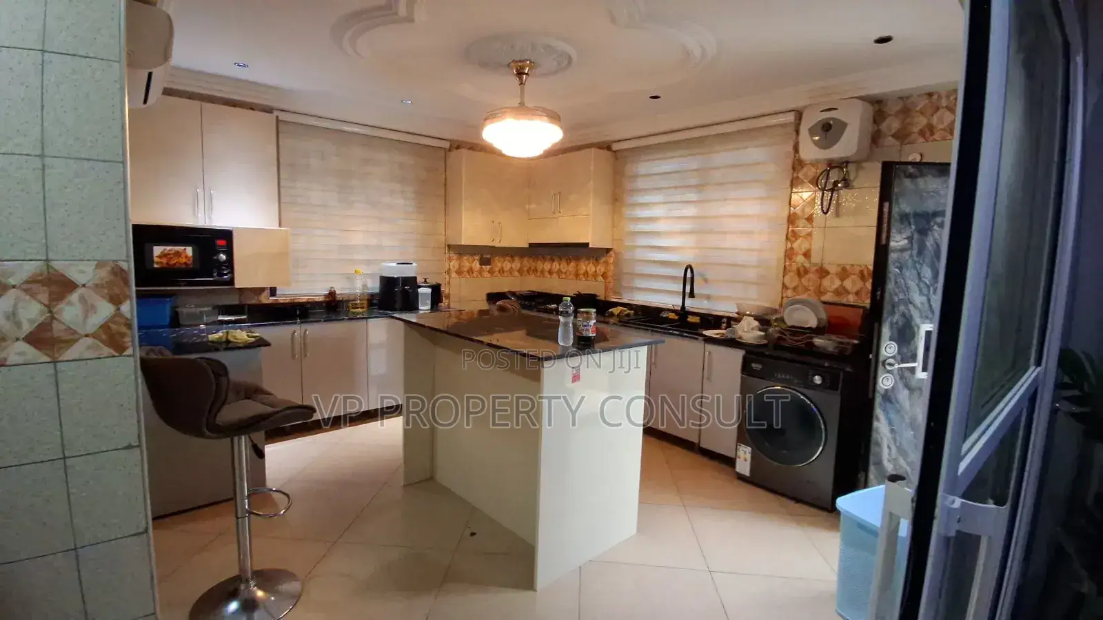 Furnished 6bdrm House in Kumasi Metropolitan for sale