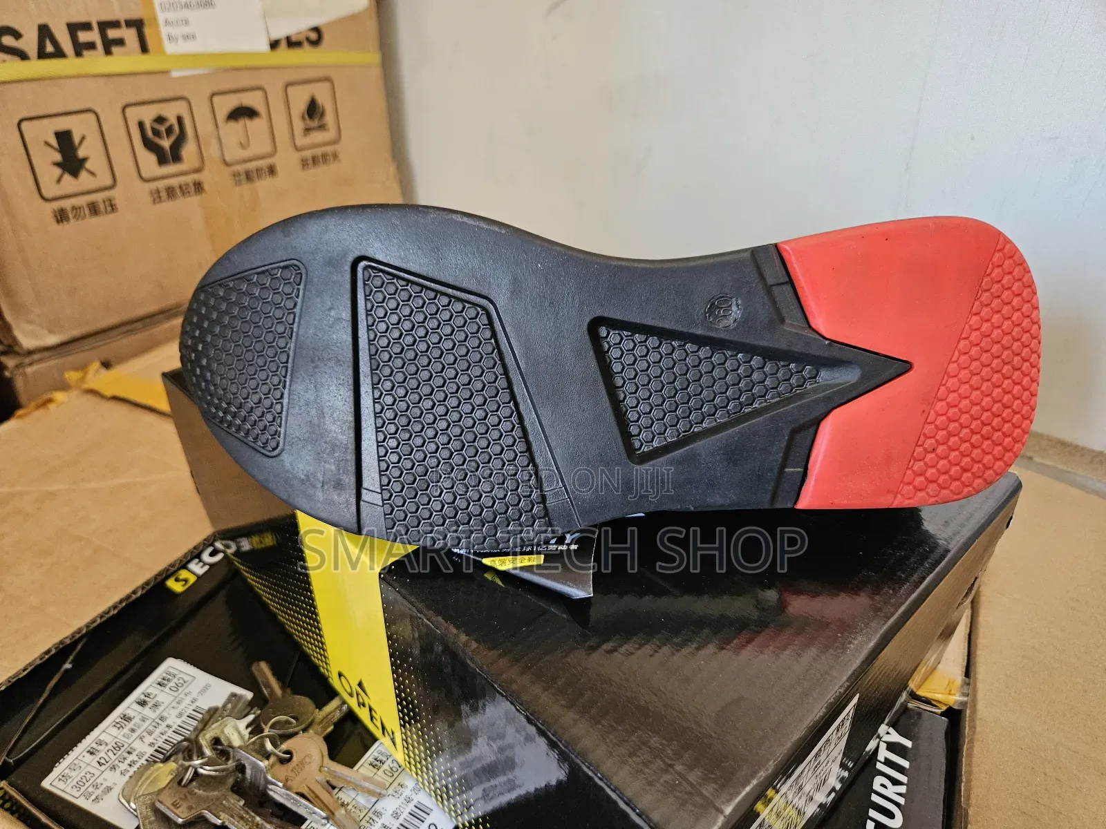 Men's Casual Lightweight Breathable With Anti Impact Steel Toe