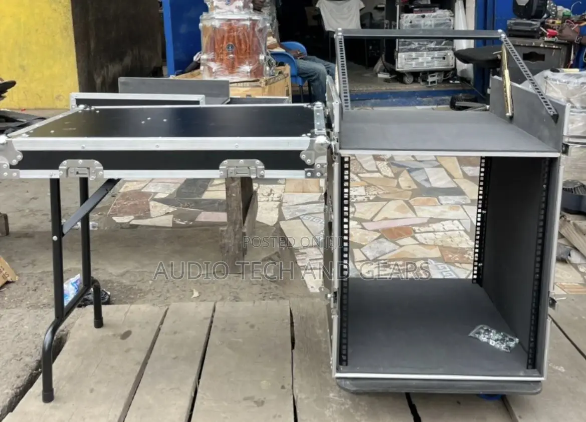 16u Amplifier Rack {Black}