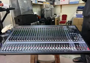 Yamaha Mgf32x 32 Channel Mixer