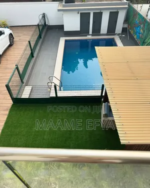 4bdrm Townhouse/Terrace in Spintex for sale