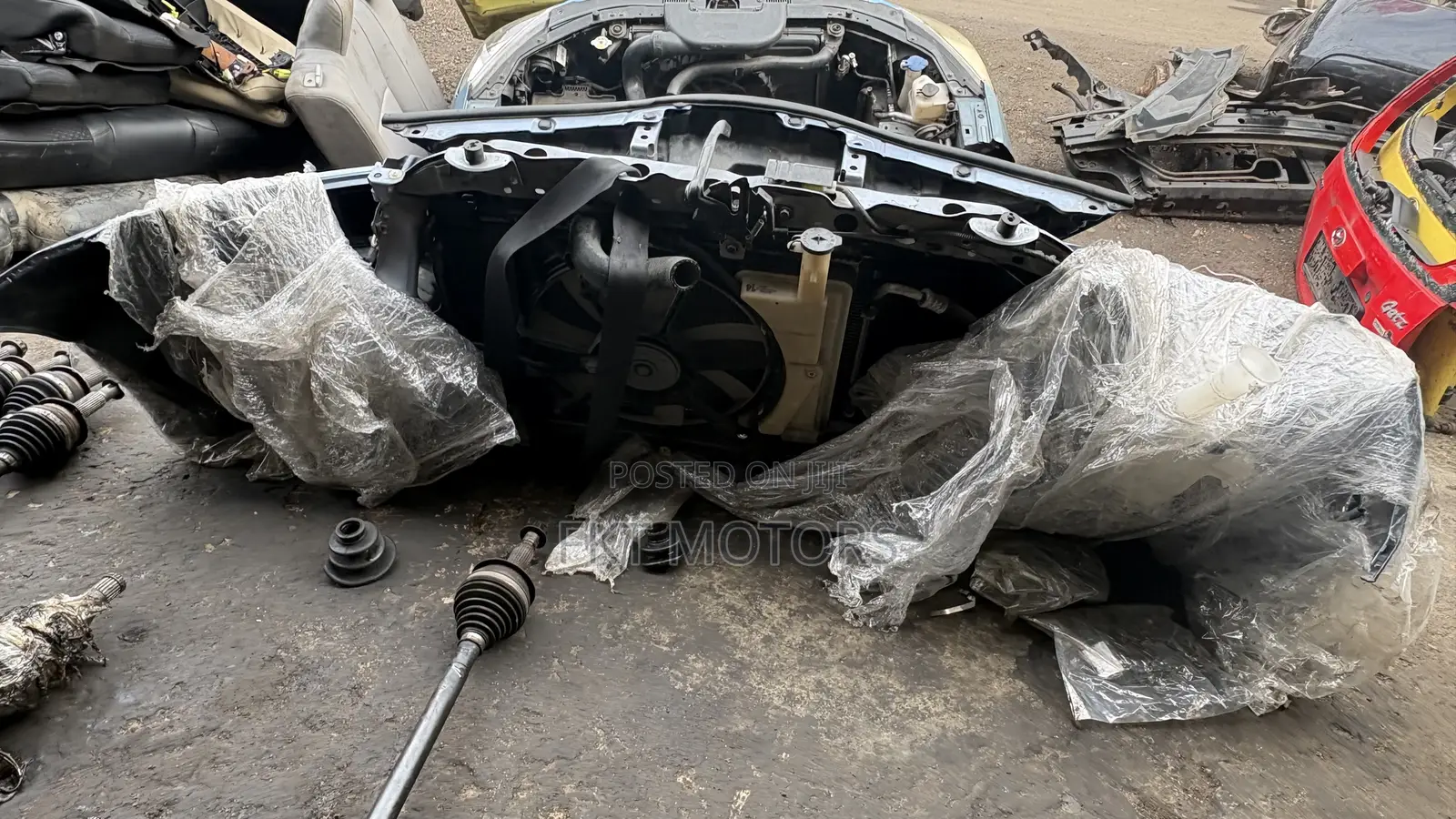 Toyota Vitz Front Cut  2011,2012,2013,2014,2015