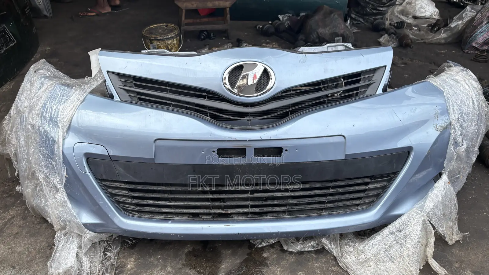 Toyota Vitz Front Cut  2011,2012,2013,2014,2015