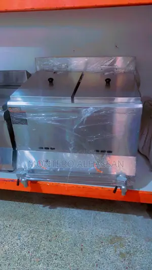 Gas Deep Fryer 2 Compartment 40liters Max Cap.
