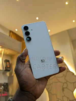 New Samsung Galaxy S25 FE 256 GB White