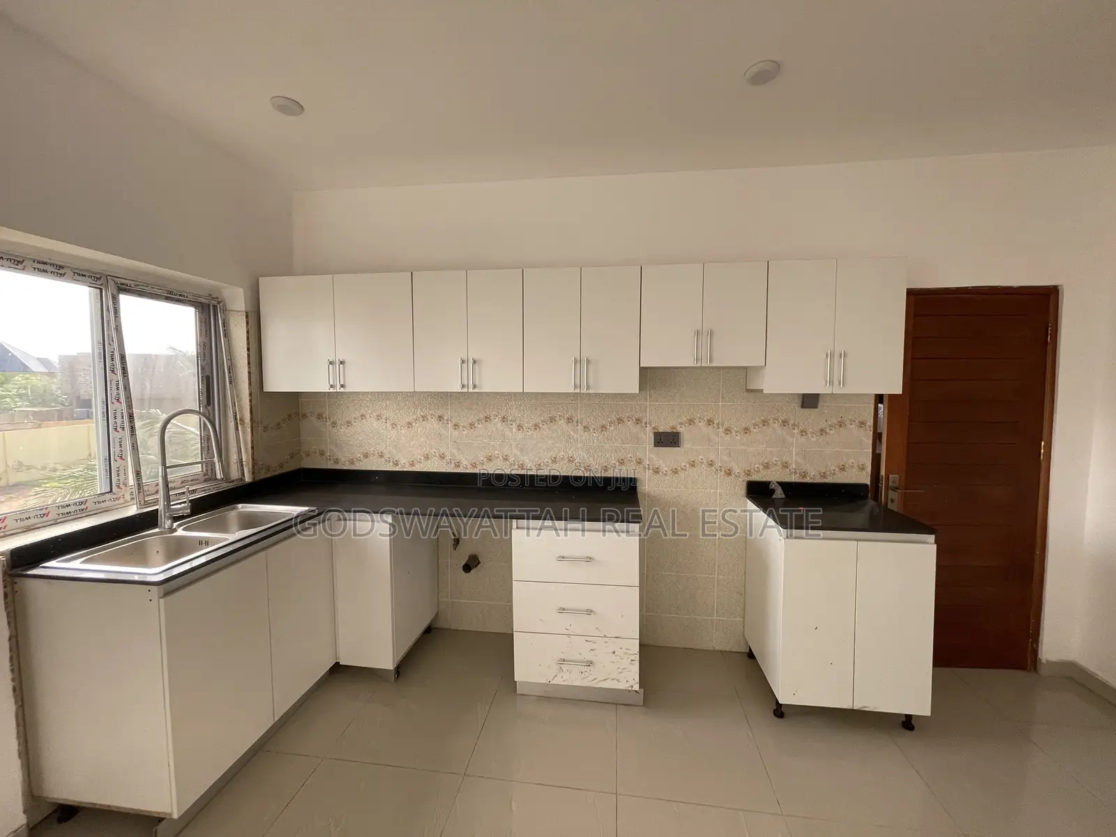 2bdrm Apartment in East Legon, Adjiriganor for rent