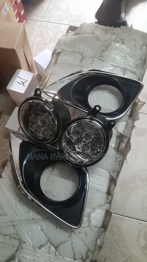 Toyota Venza 2010 Foglight Covers With Led Foglight Available