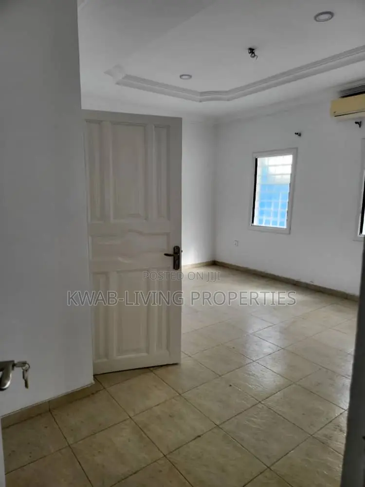 3bdrm House in Parakuo Estate for rent