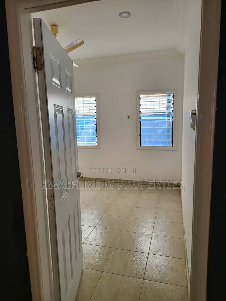 3bdrm House in Parakuo Estate for rent