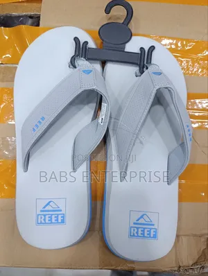 Reef Layback Flip Flops Grey
