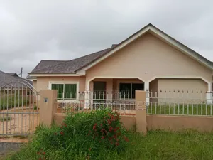 3bdrm House in Dki Properties, Amrahia for sale