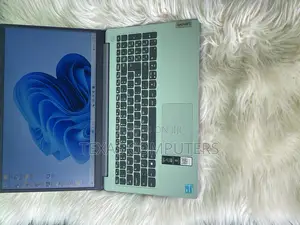Laptop Samsung NP300E4V 16GB Intel Core I7 SSD 1T