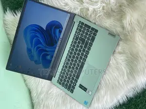 Laptop Samsung NP300E4V 16GB Intel Core I7 SSD 1T