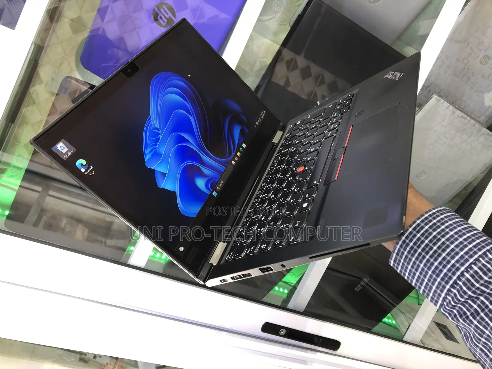Laptop Lenovo Thinkpad X13 Yoga 8GB Intel Core I5 SSD 256GB