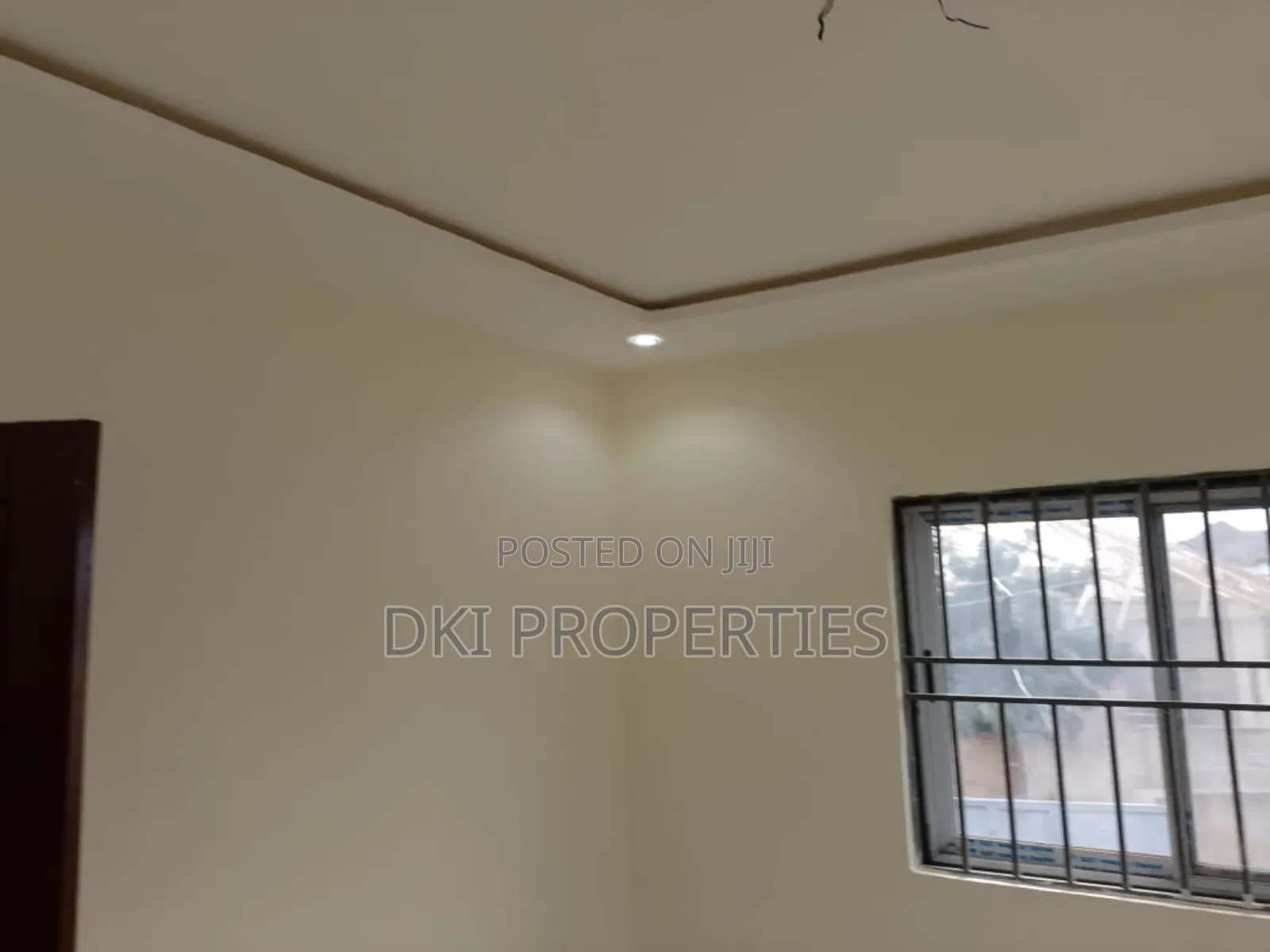 5bdrm House in Dki Properties, Adenta for sale