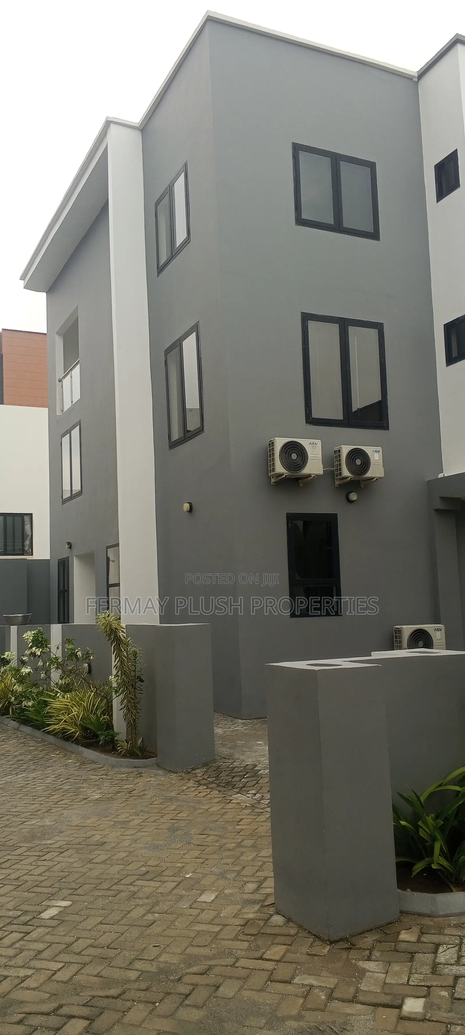 Furnished 4bdrm House in Labone Property, Accra Metropolitan for sale