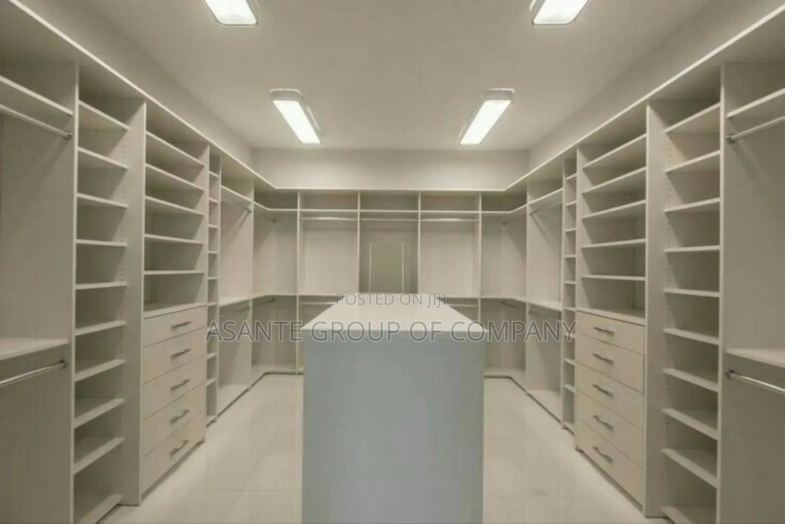Modern Walk in Wardrobe