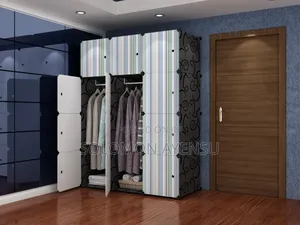 Quality 12 Cubes Plastic Wardrobe