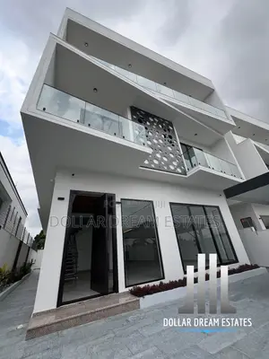 5bdrm House in East Legon for sale