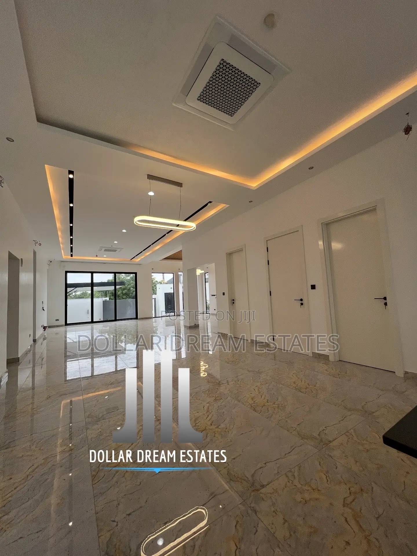5bdrm House in East Legon for sale