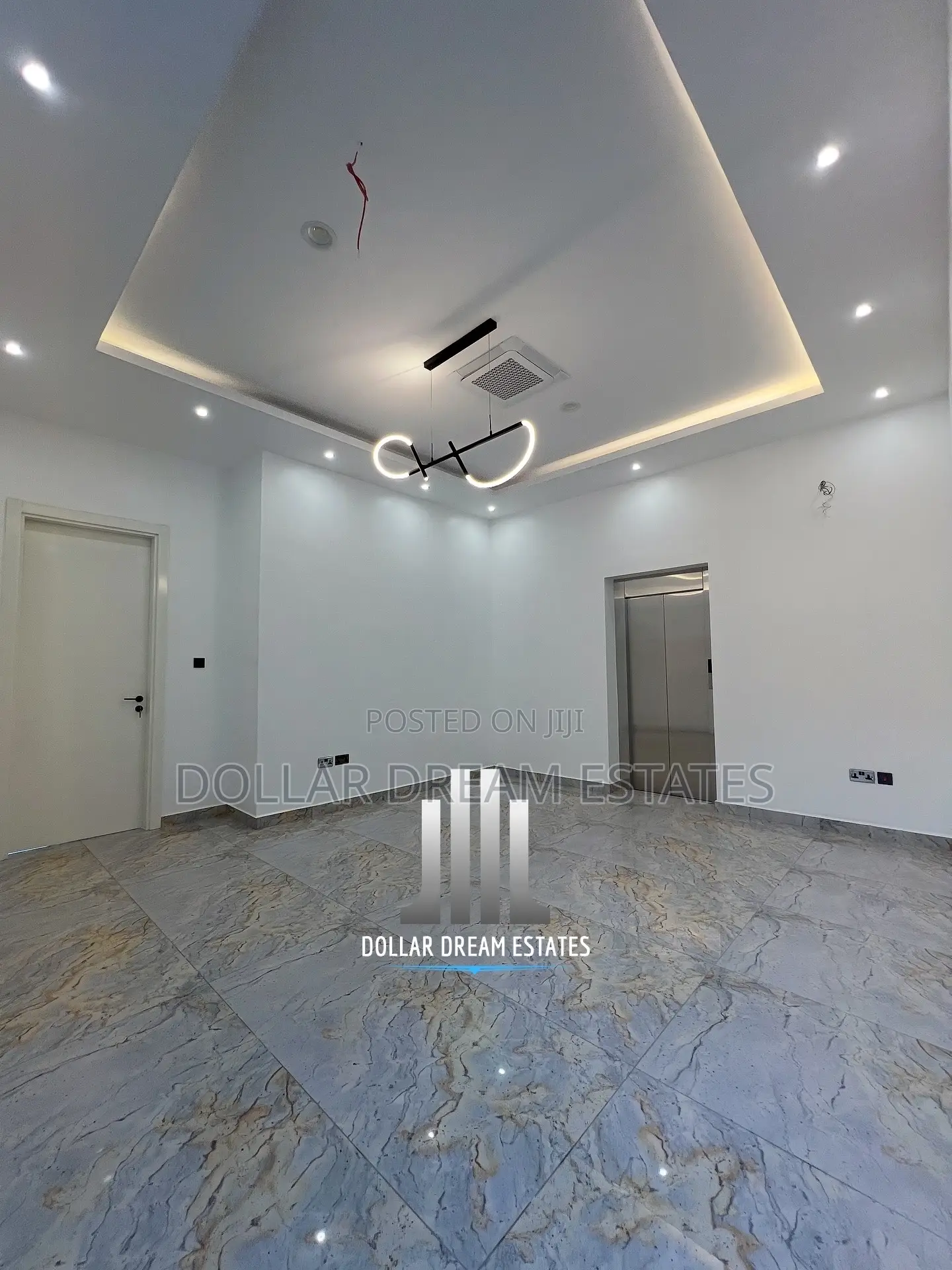 5bdrm House in East Legon for sale