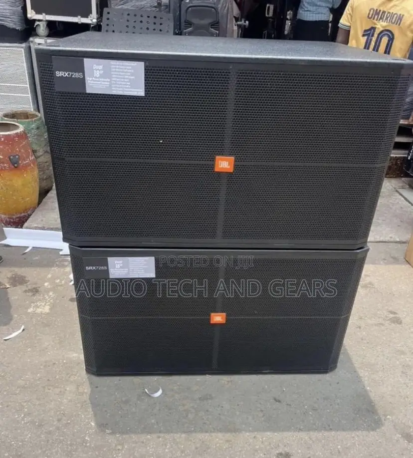 JBL Srx728s Double Bass Speaker