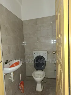 A Very Big Space for Rent at Osu Re