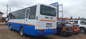 Hyundai Aero Town 2005 White