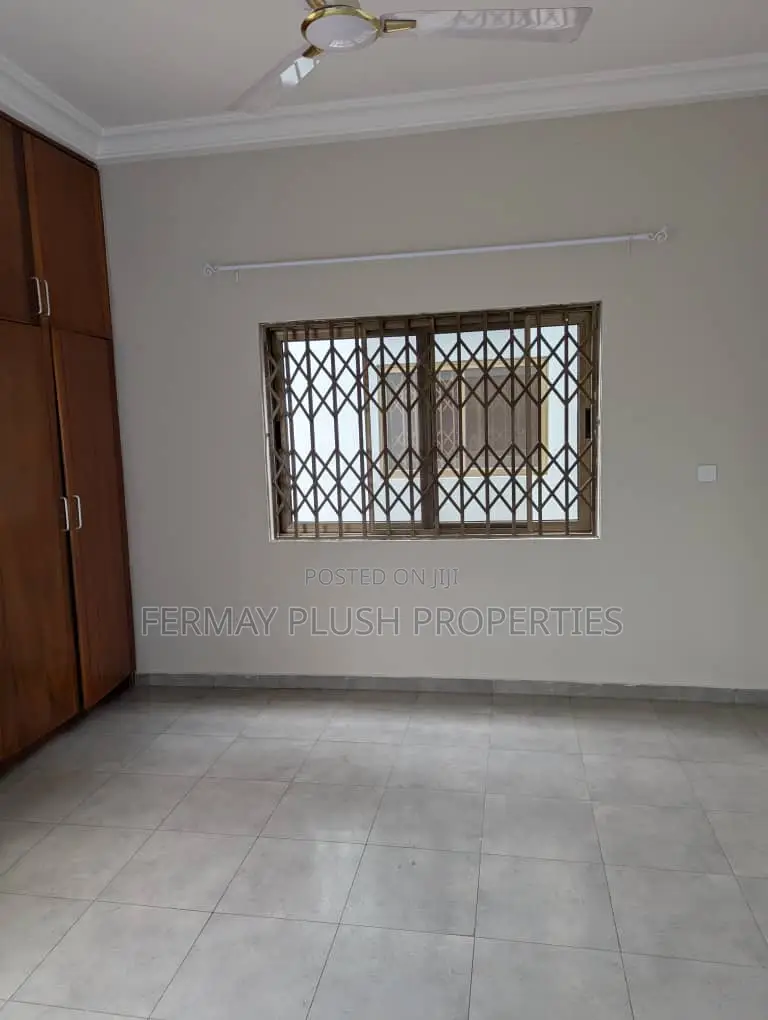 Furnished 4bdrm Mansion in Cantonments, Accra Metropolitan for sale