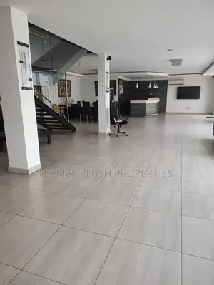 Furnished 5bdrm Mansion in Airport Hills, Accra Metropolitan for sale