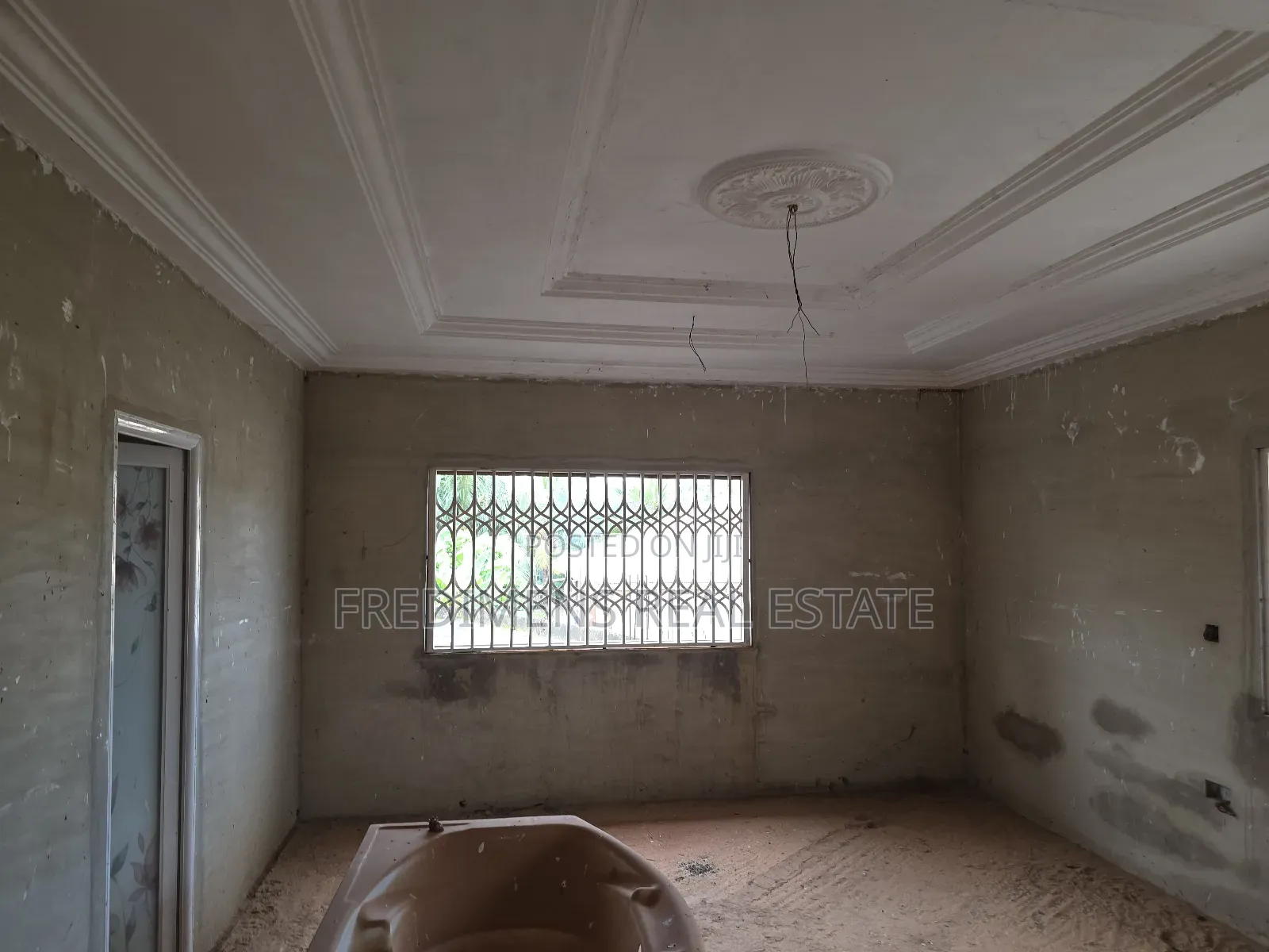 4bdrm House in Fredimens Real, Atwima Kwanwoma for sale