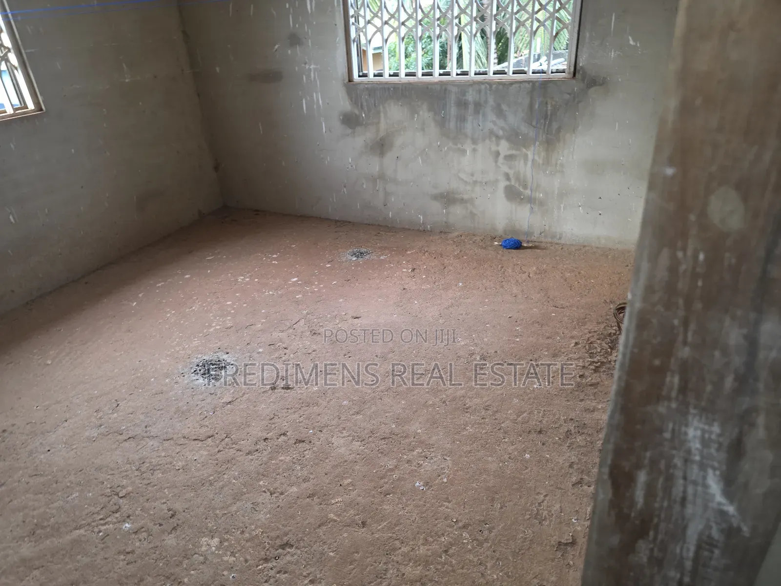 4bdrm House in Fredimens Real, Atwima Kwanwoma for sale
