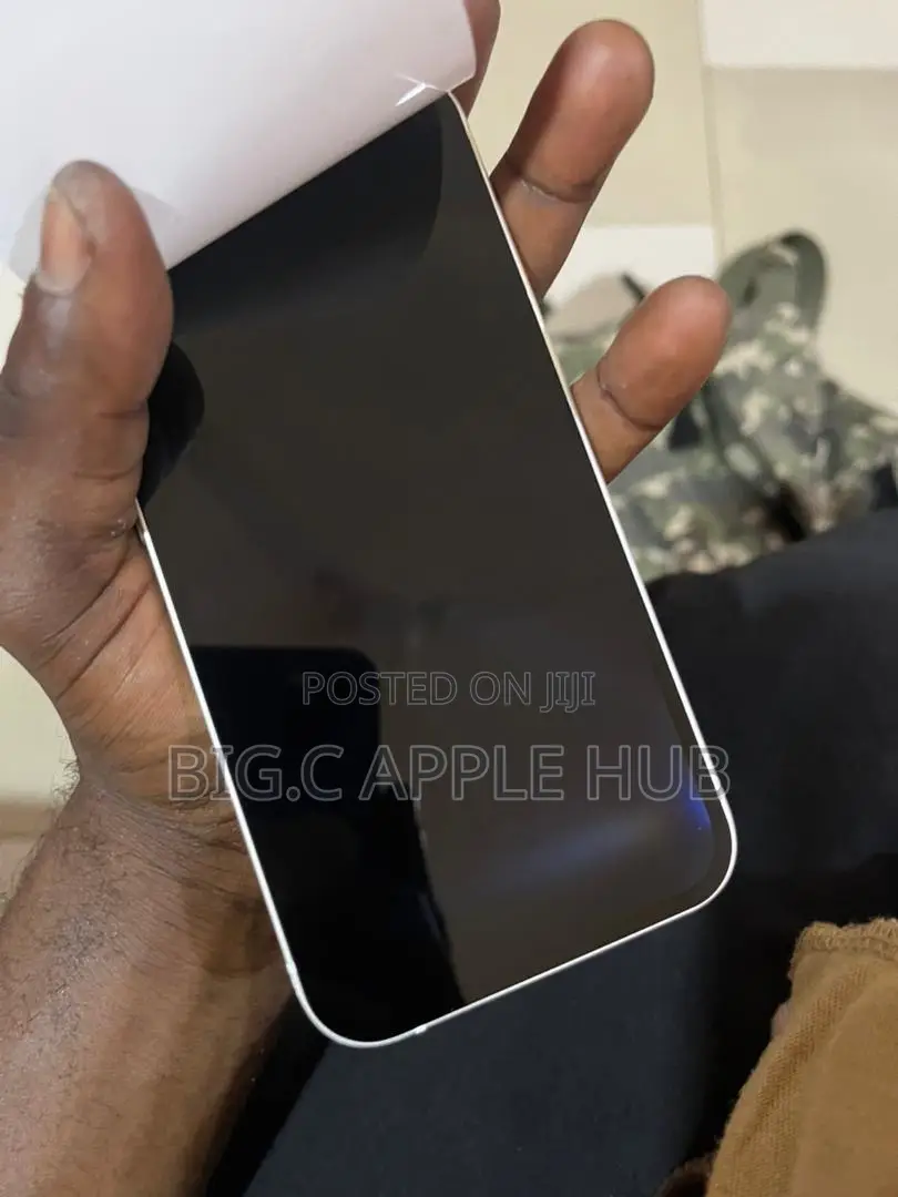 New Apple iPhone 13 128 GB Blue