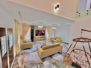 Furnished 4bdrm Townhouse / Terrace in Lashibi for rent