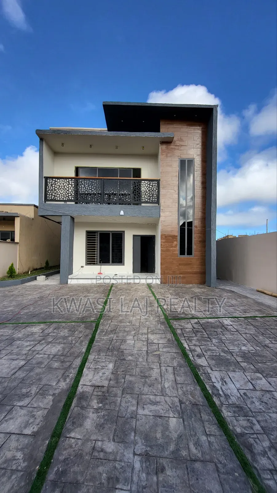 3bdrm House in Bortianor Hills, Weija for sale