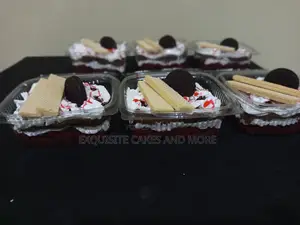 Cake Parfait - Medium