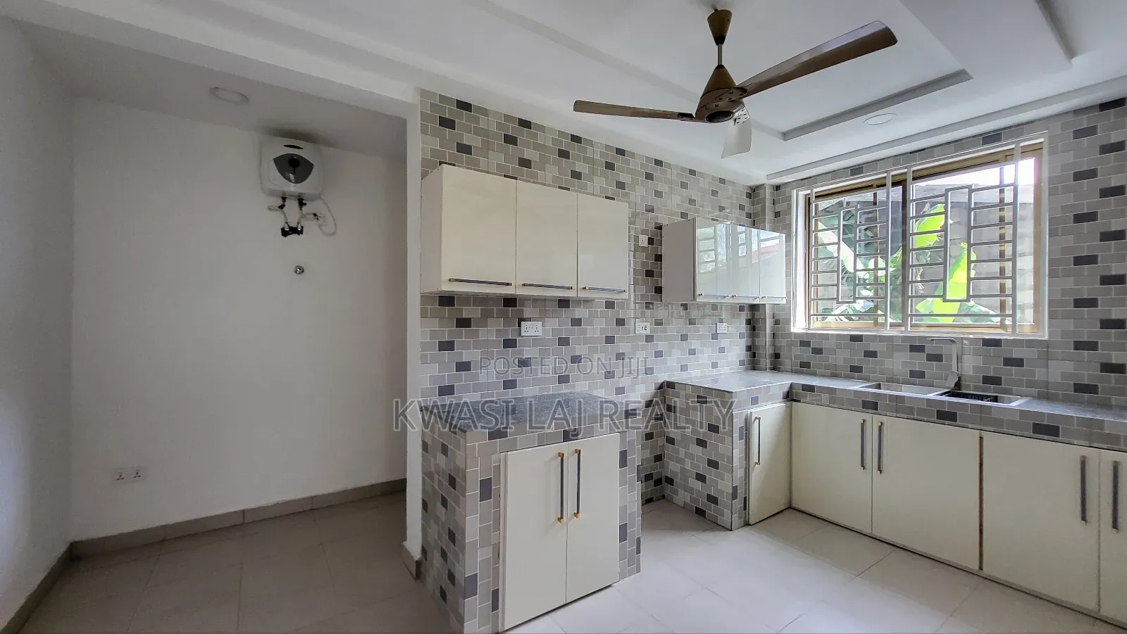 2bdrm Apartment in Scc Azuma, Weija for rent