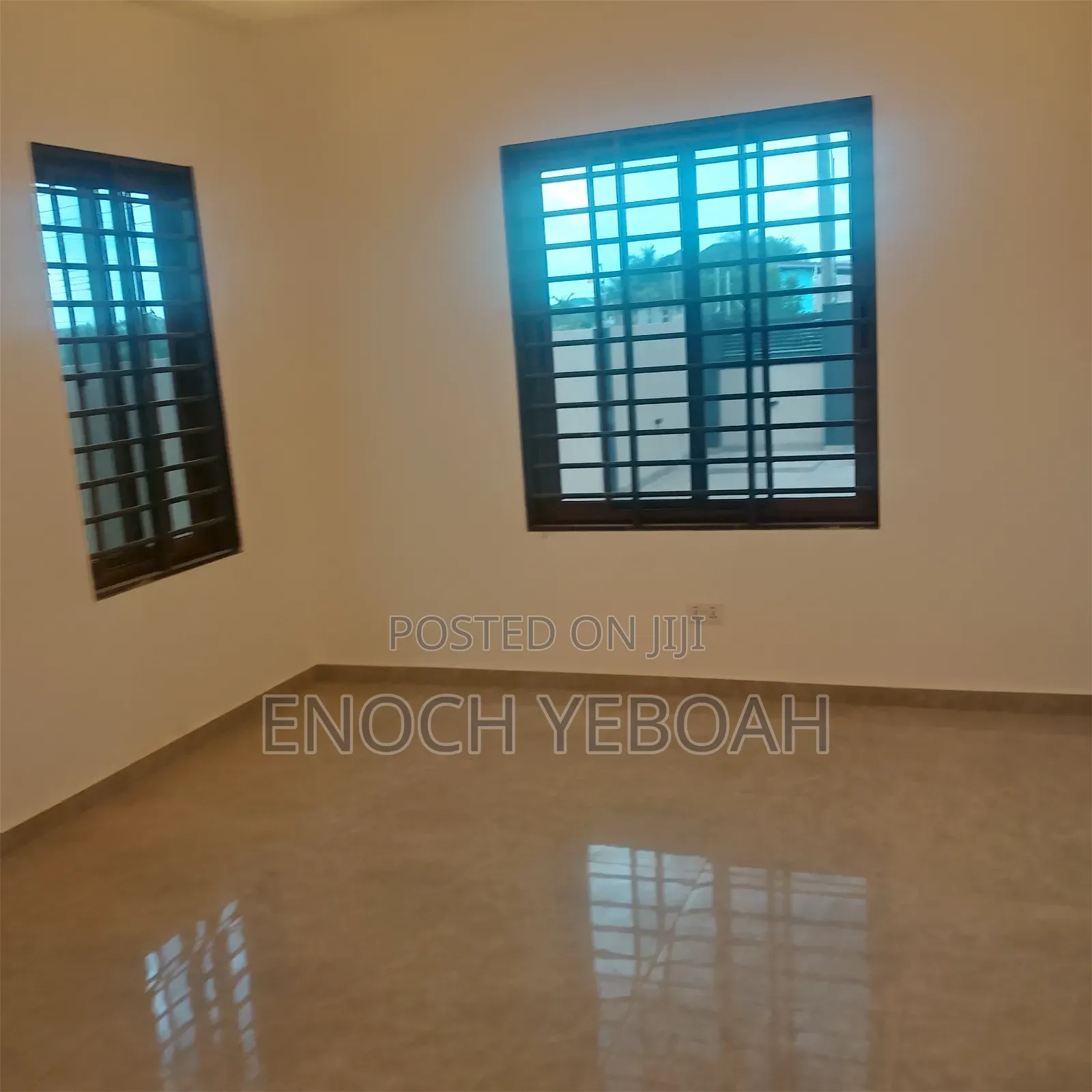3bdrm House in Kwesbo Properties, Lake Side Estate for sale