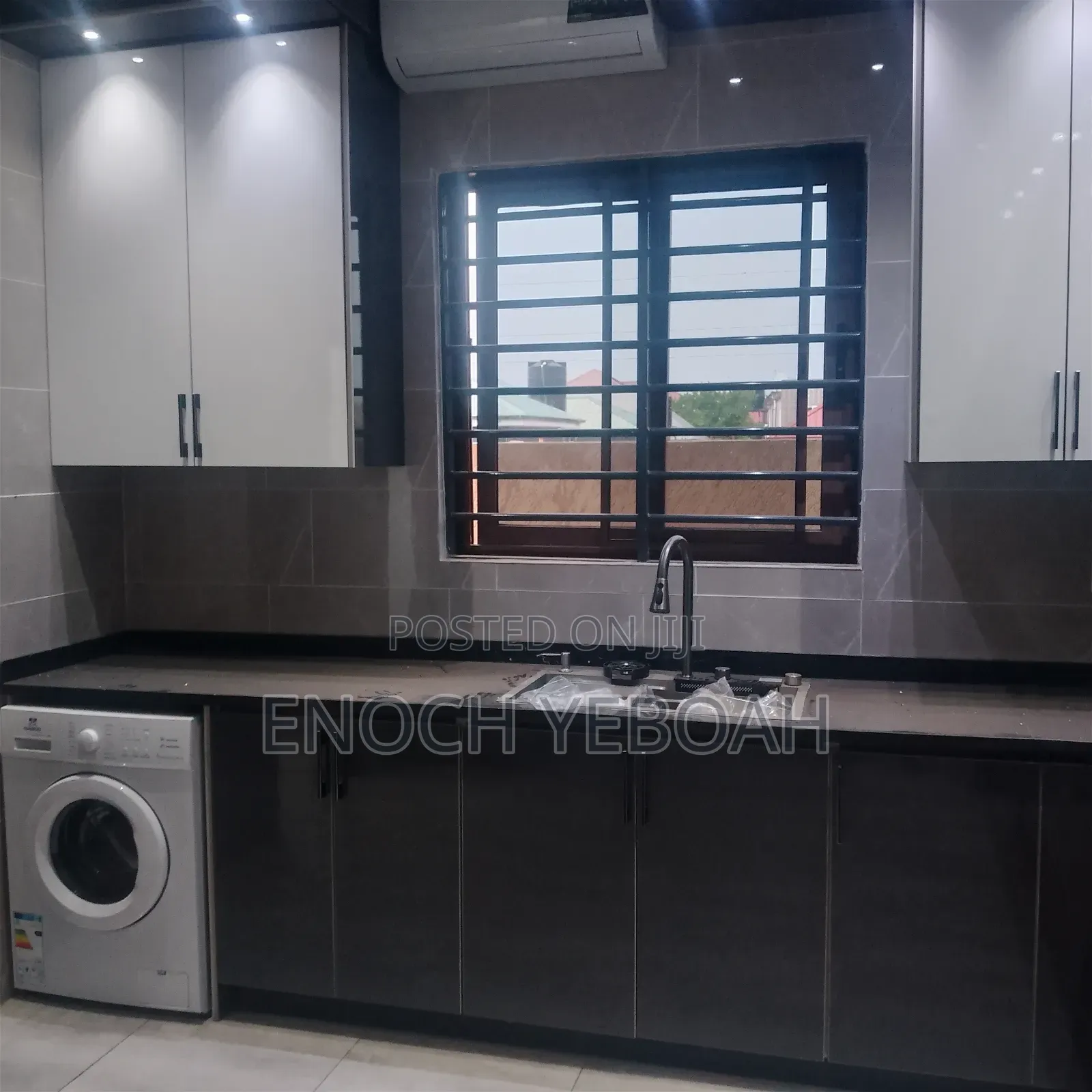3bdrm House in Kwesbo Properties, Lake Side Estate for sale