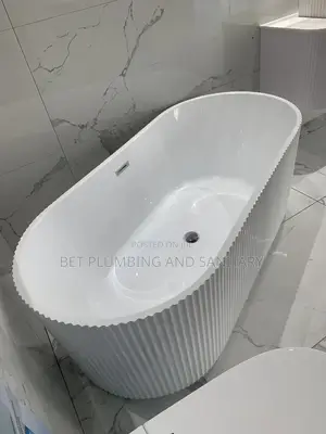 European Jacuzzi Bathtub Complete