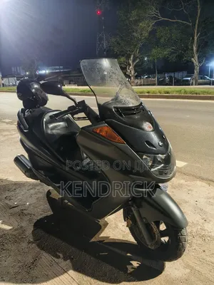 Yamaha Majesty 2015 Gray