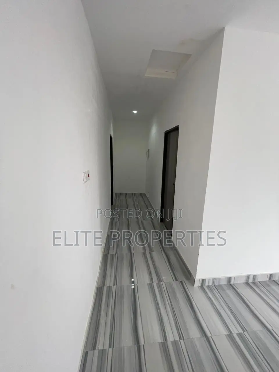 2bdrm Apartment in Community 25 -Vra, Tema Metropolitan for rent