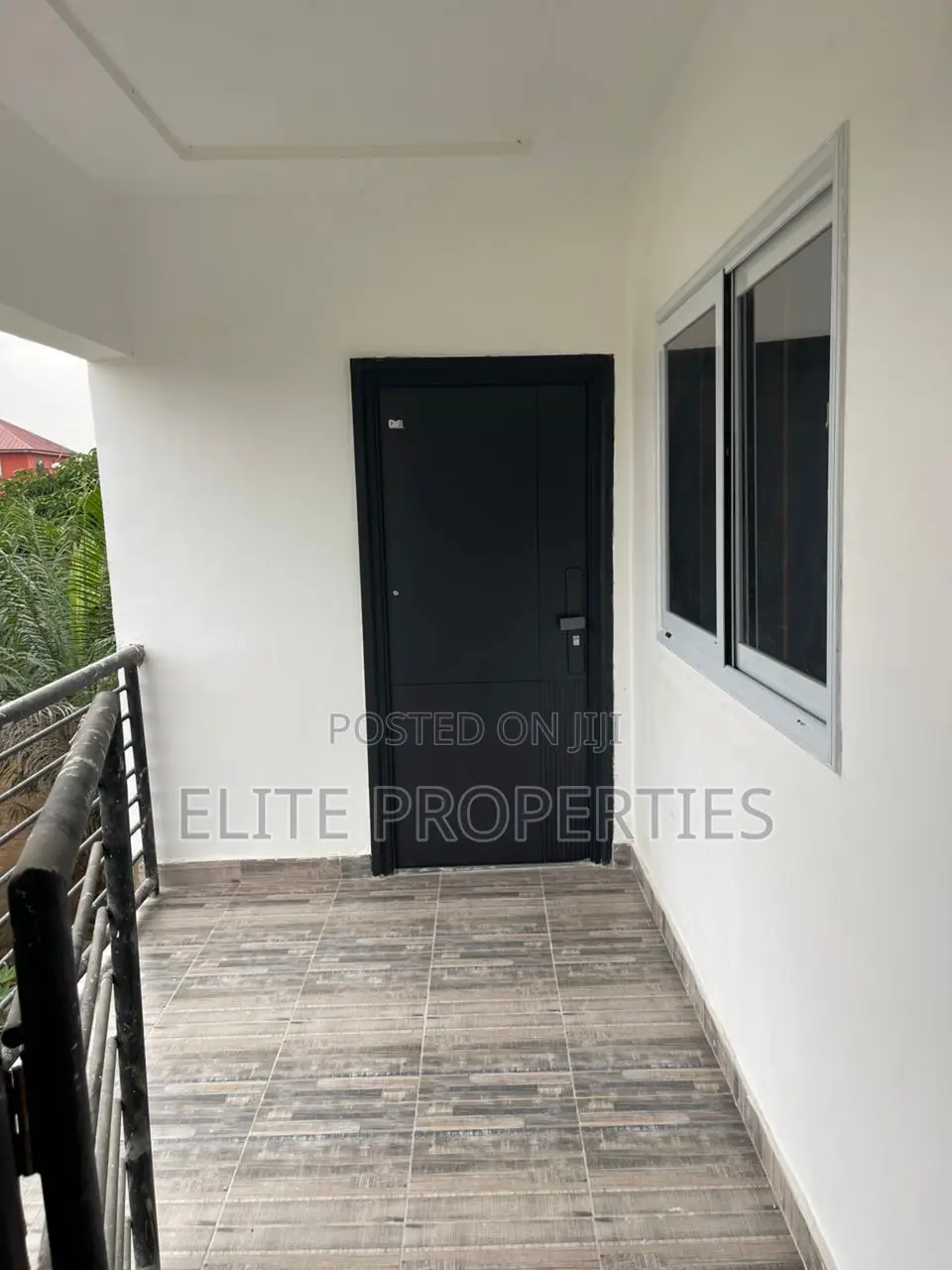 2bdrm Apartment in Community 25 -Vra, Tema Metropolitan for rent