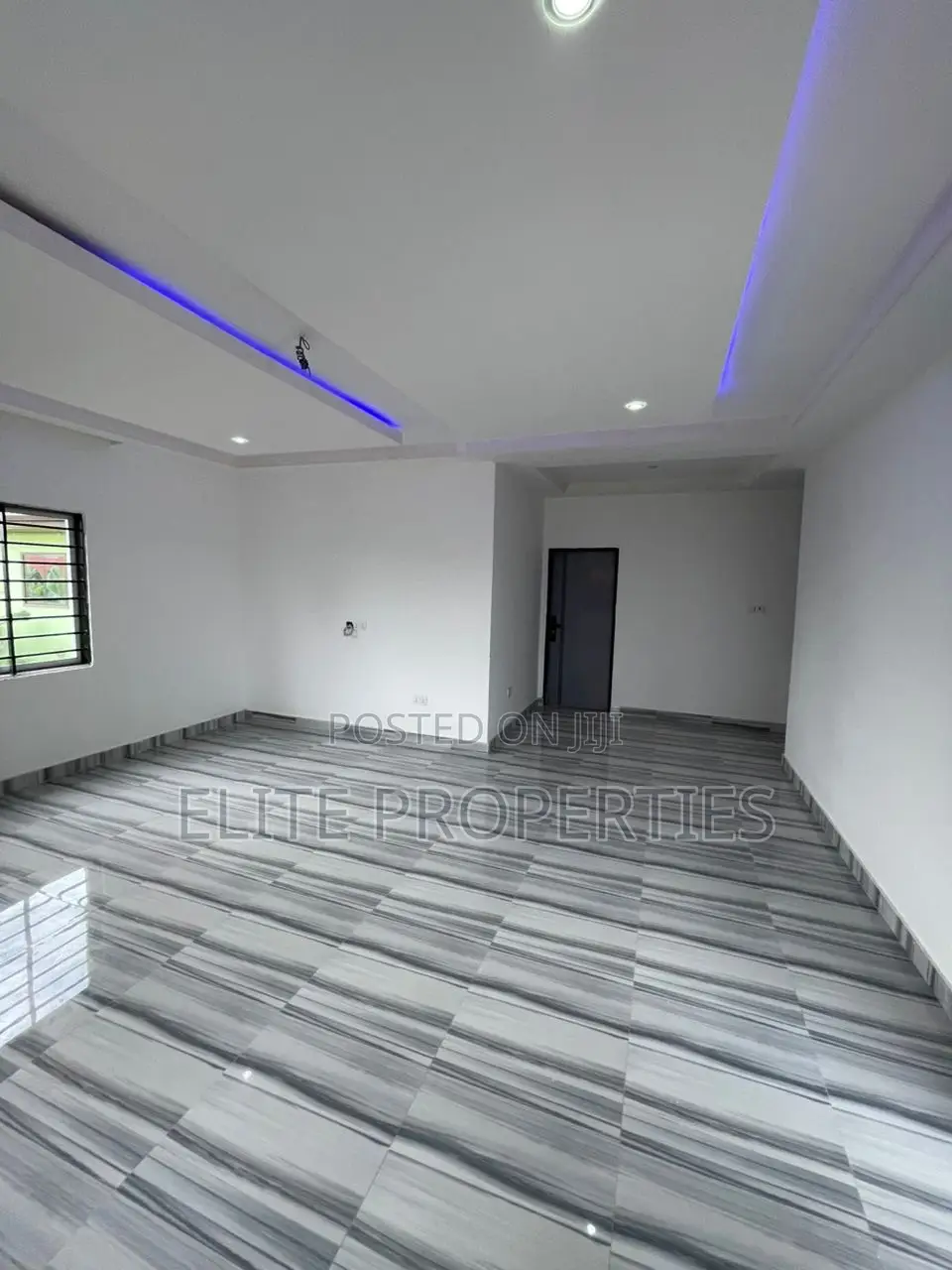 2bdrm Apartment in Community 25 -Vra, Tema Metropolitan for rent