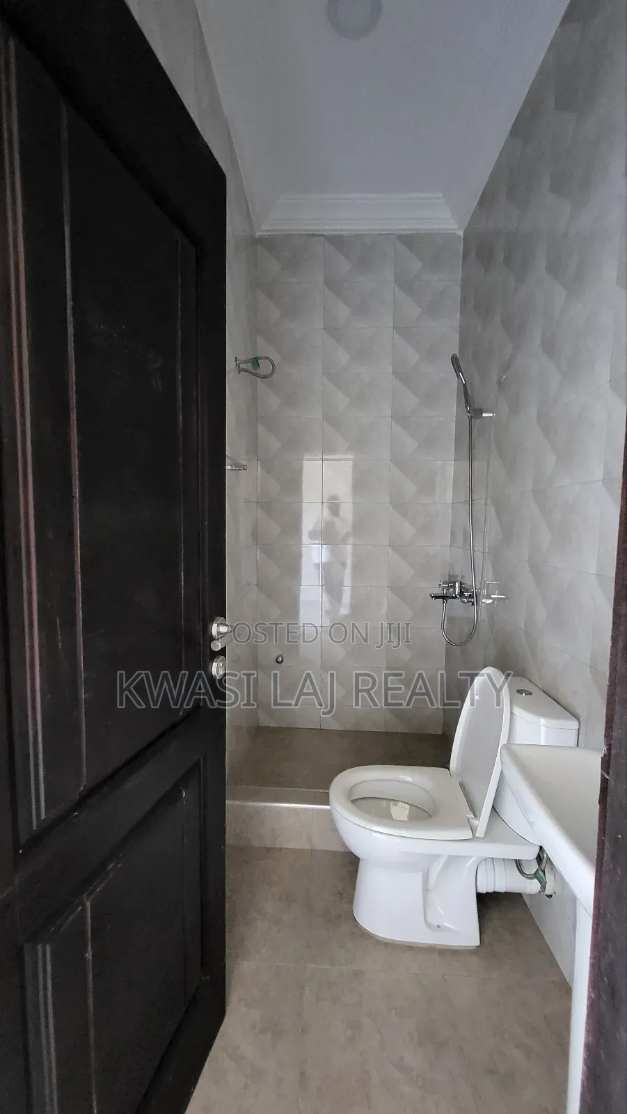 1bdrm Apartment in Mile11, Weija for rent