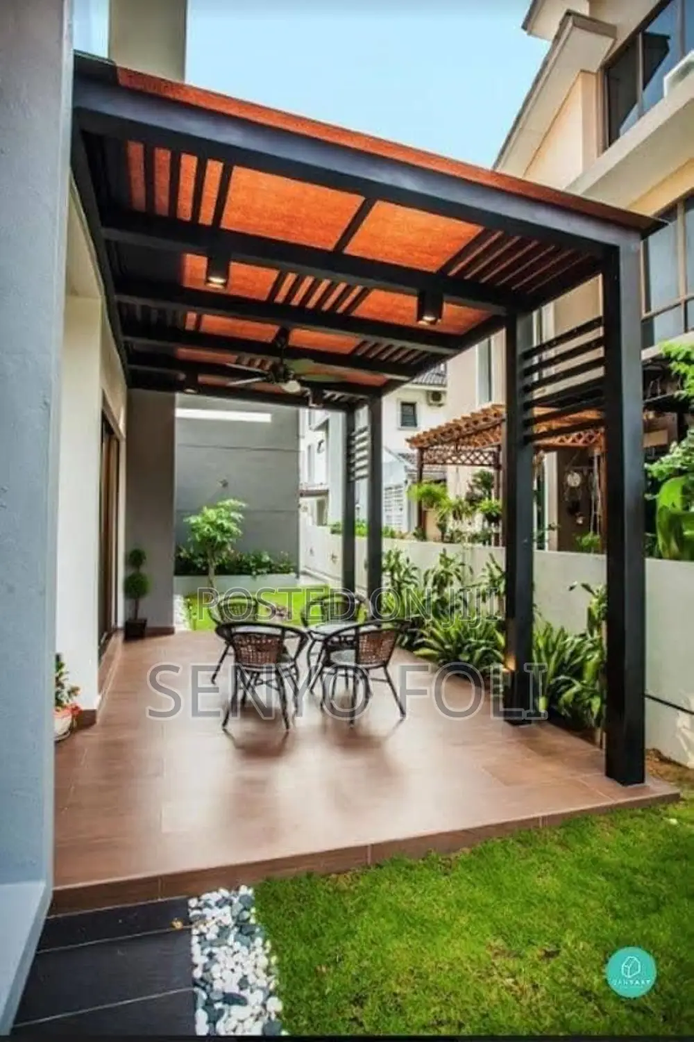 Sun Shade (Polycarbonate Sheet)