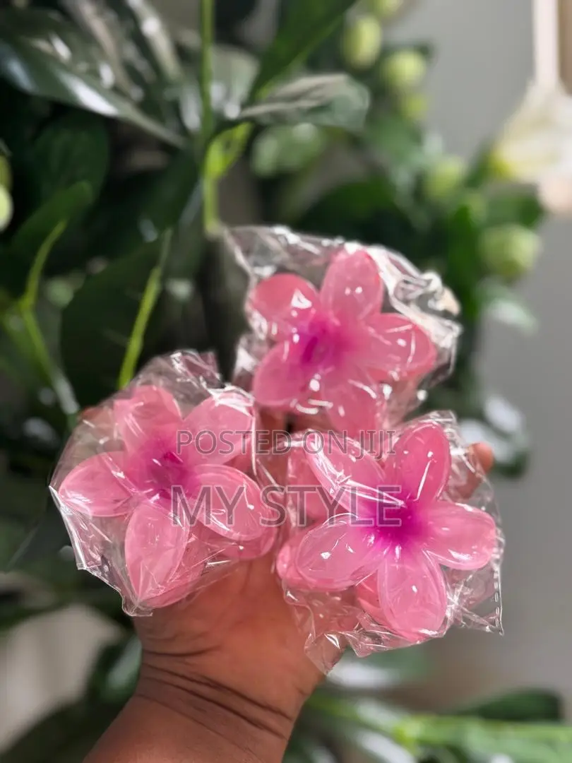 Hair Clip Flower Design